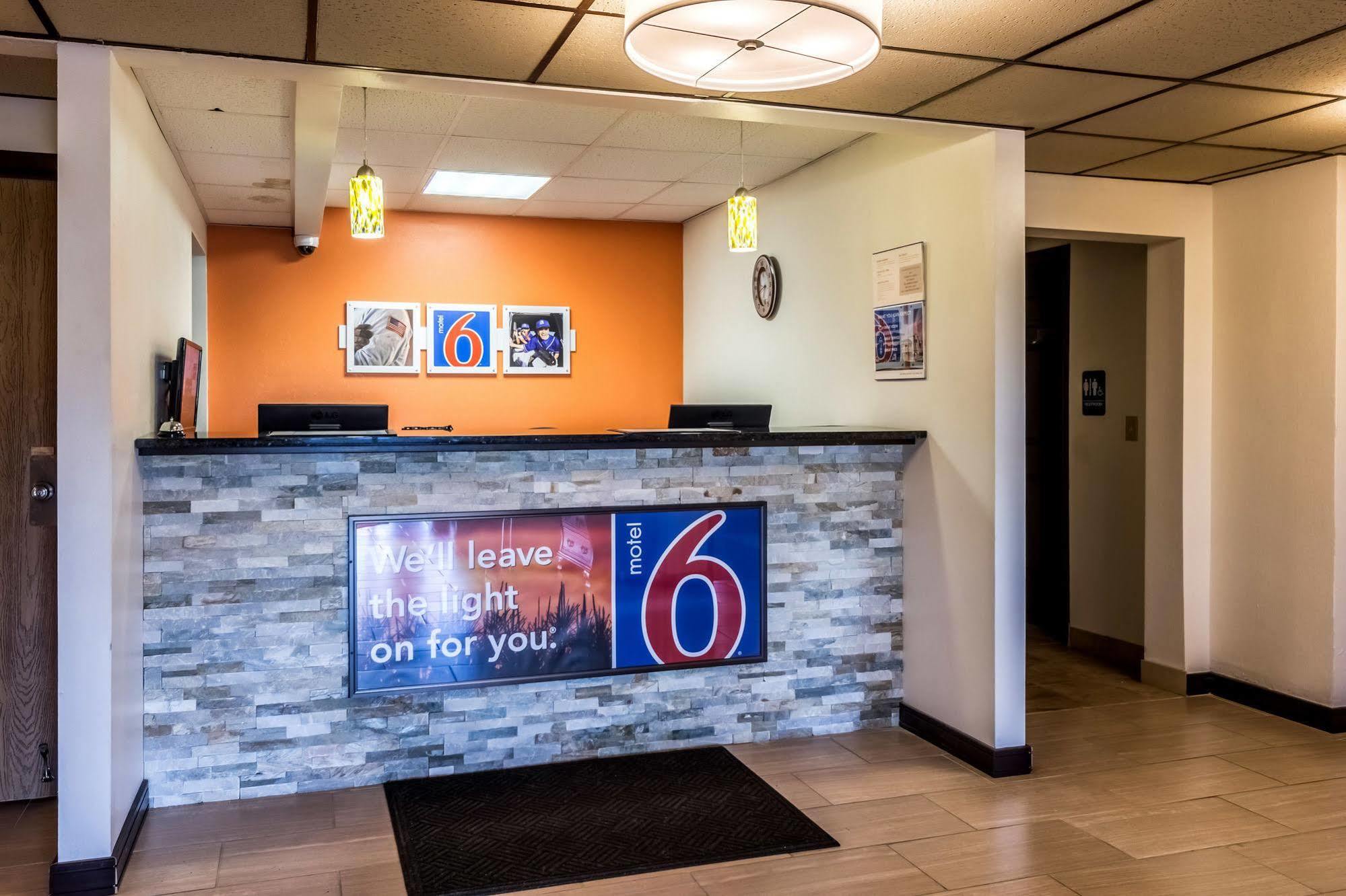 Motel 6-Springfield, Oh ภายนอก รูปภาพ